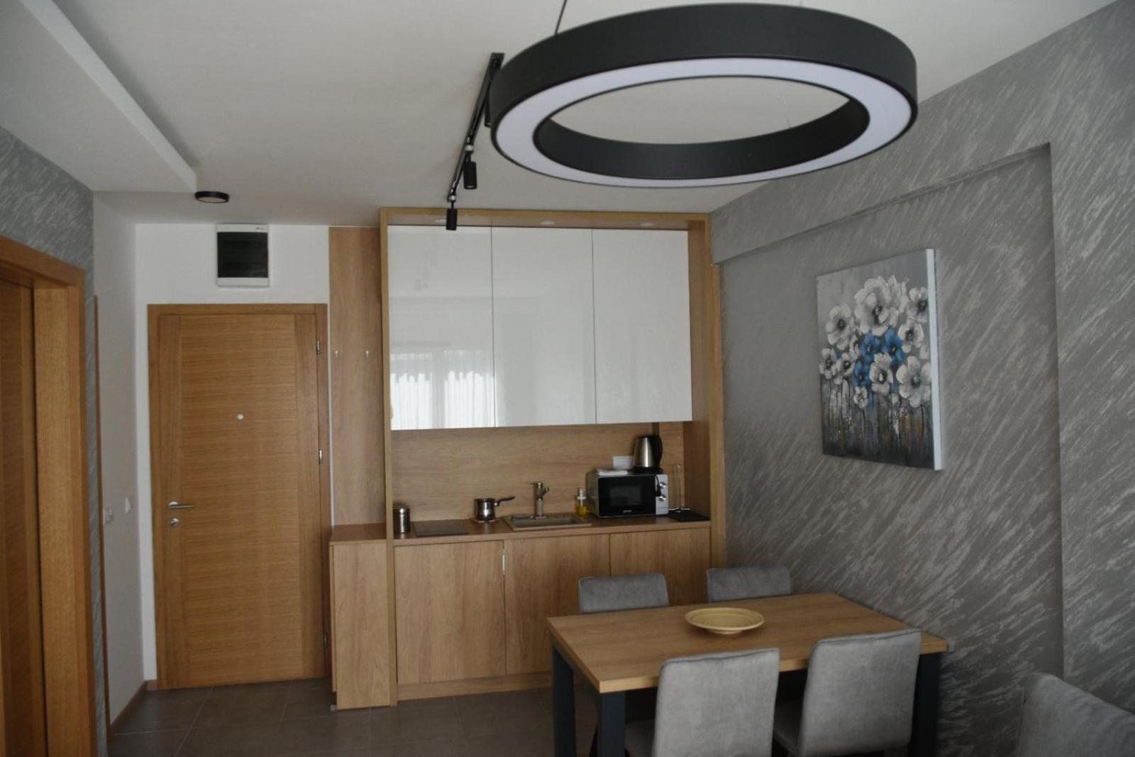 Prestige 18 Apartment